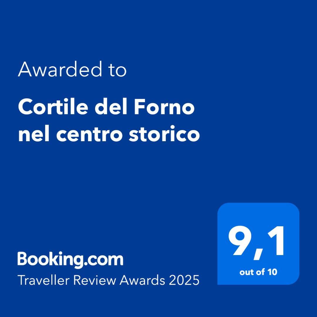 Cortile Del Forno Nel Centro Storico Lägenhet Arona Exteriör bild